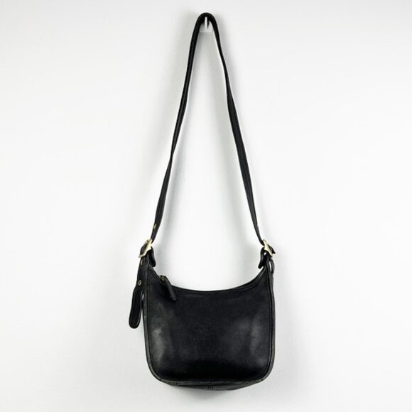 Coach Vintage Janice Legacy Black Leather Shoulder Crossbody Bag 9950 - Picture 1 of 16